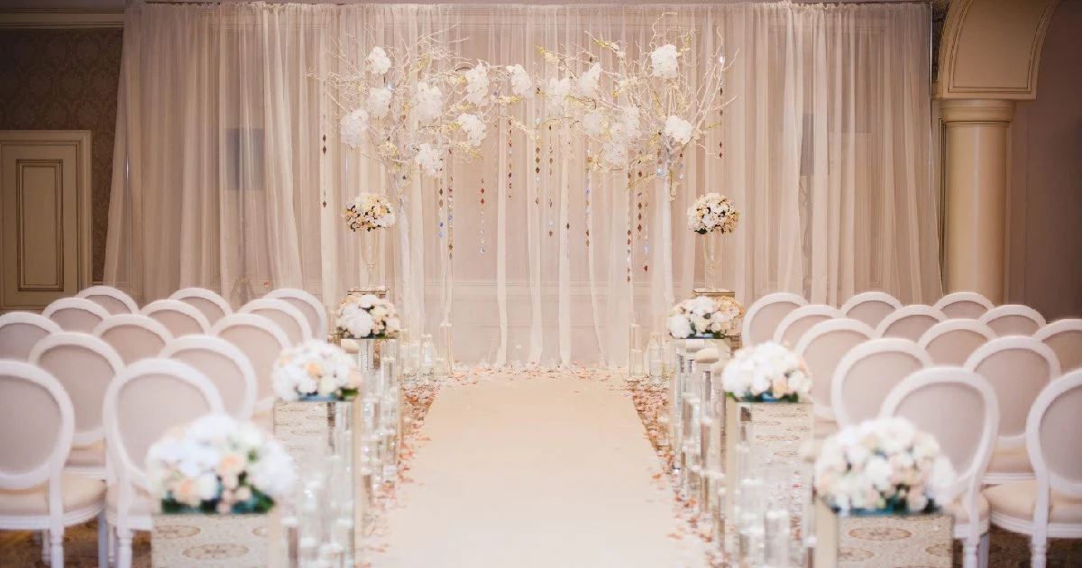 Why Custom Backdrops are a Must-Have for Your Solemnization